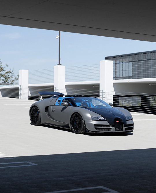Фото дисков P103SC Черный глянец на Bugatti Veyron