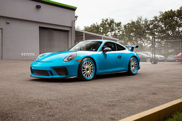 Фото дисков Strasse Wheels SV15T Deep Concave FS Другой цвет на Porsche 911 VII