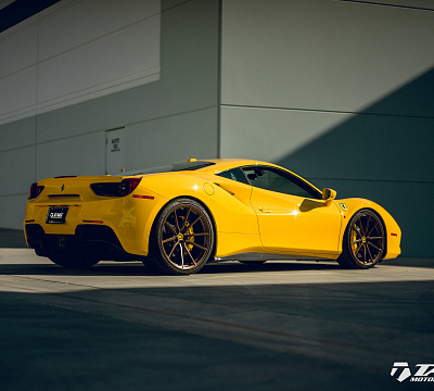 Фото дисков Vossen M-X2 на Ferrari 488