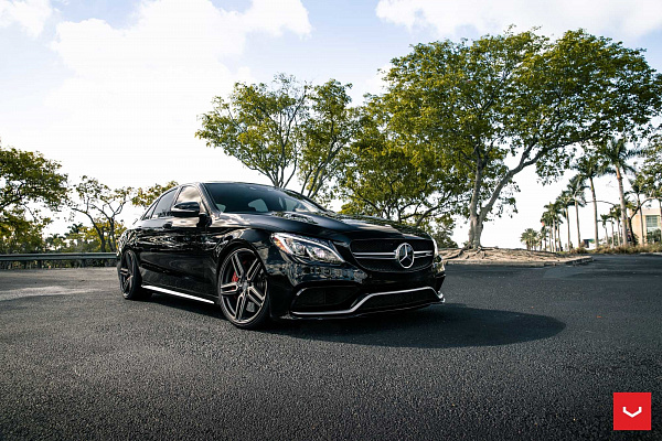 Фото дисков Vossen HF-1 Сатиновый графит на Mercedes-Benz C-Class (W205)