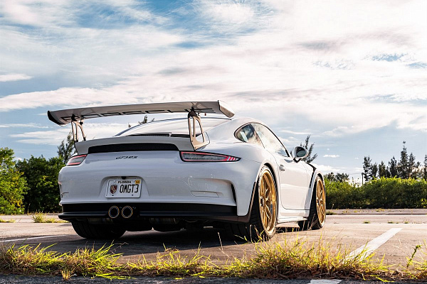 Фото дисков Anrky RS1 Сатиновое золото на Porsche 911 VII