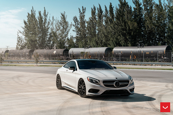 Фото дисков Vossen HF-2 Черный сатин на Mercedes-Benz S-Class (W222, C217)