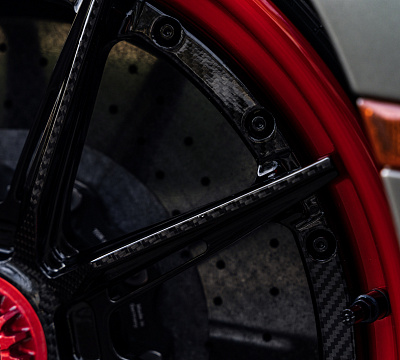 Фото дисков Strasse Wheels SV10-RS Performance на Lamborghini Aventador