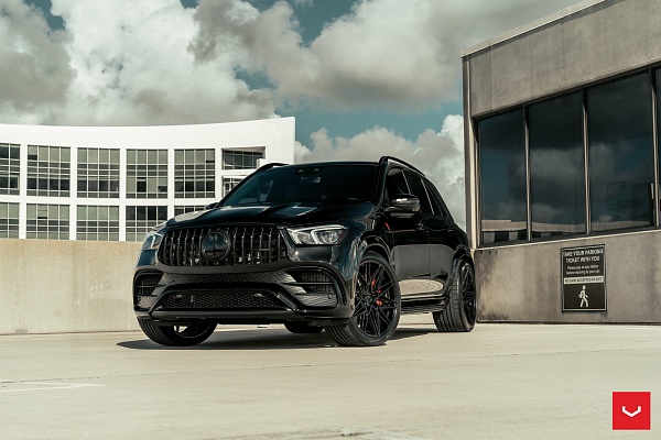 Фото дисков Vossen HF-7 Черный глянец на Mercedes-Benz GLE II