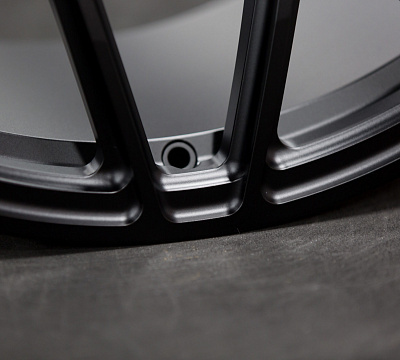 Vossen UV-1