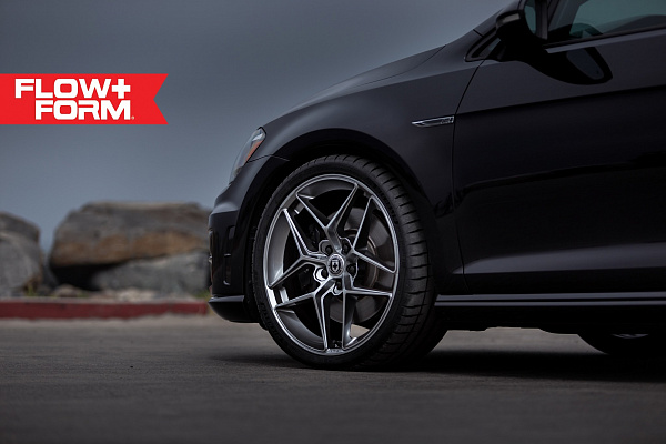 Фото дисков HRE FF11 Серебро на Volkswagen Golf VII