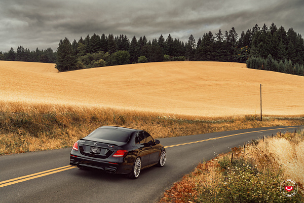 Фото дисков Vossen S17-04 Глянцевый лак на Mercedes-Benz E-Class (W213, S213, C238)