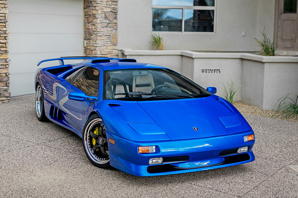 Фото дисков Strasse Wheels S5 Performance Черный глянец на Lamborghini Diablo