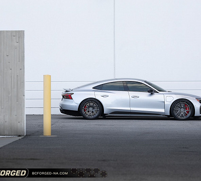 Фото дисков BC Forged HCA165 на Audi E-tron GT