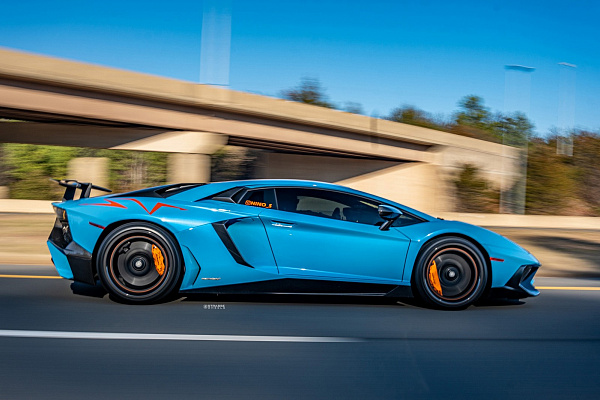 Фото дисков Strasse Wheels SV5-RS Performance Другой цвет на Lamborghini Aventador