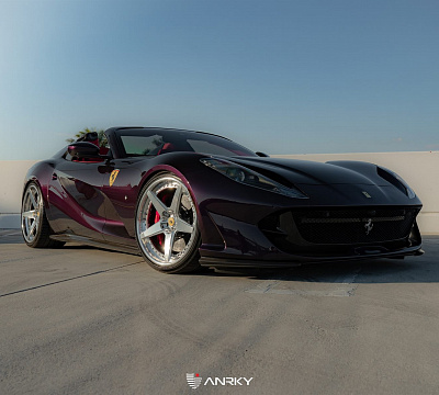 Фото дисков Anrky RS5.3 на Ferrari 812