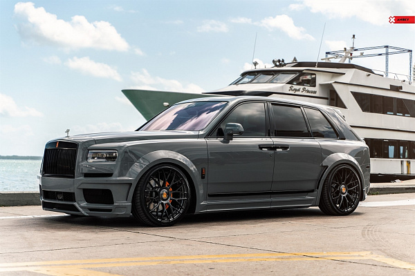 Фото дисков Anrky AN20 Черный глянец на Rolls-Royce Cullinan