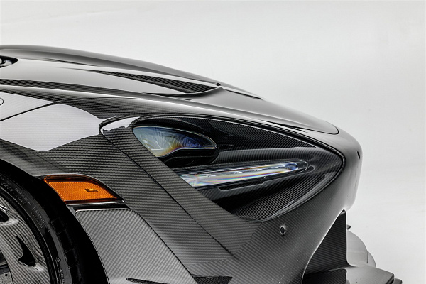 Фото дисков Brixton Forged R11-R Aerotech Черный сатин на McLaren 720S