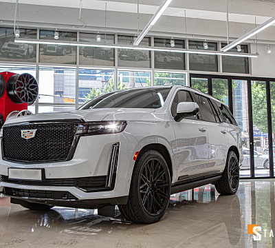 Фото дисков Vossen HF6-5 на Cadillac Escalade V