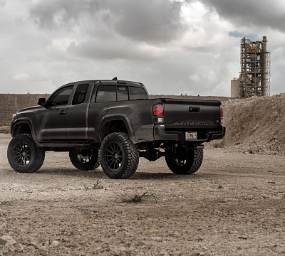 Фото дисков Vossen HF6-1 на Toyota Tacoma III