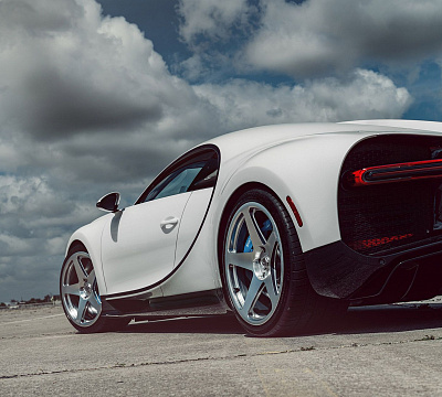 Фото дисков 1886 Wheels S005 на Bugatti Chiron