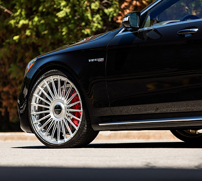 Фото дисков Vossen S17-13 на Mercedes-Benz S-Class (W222, C217)