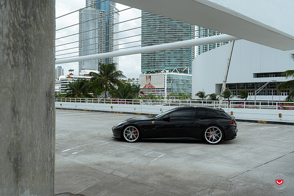 Фото дисков Vossen S21-01 Полированный лак на Ferrari GTC4Lusso