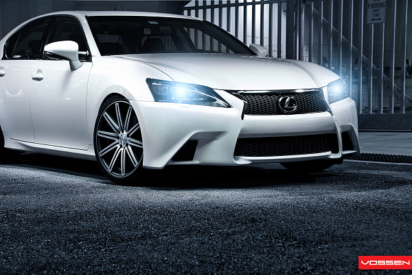 Фото дисков Vossen CV4 Алмазная проточка на Lexus GS IV