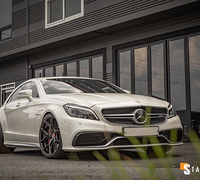 Фото дисков Vossen HF-5 на Mercedes-Benz CLS (C218)