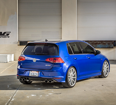 Фото дисков Vossen CVT на Volkswagen Golf VII