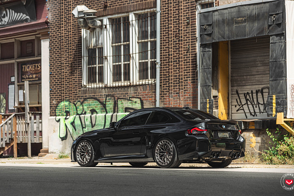Фото дисков Vossen LC3-02 Глянцевый темный лак на BMW 2/M2 (G42/G87)