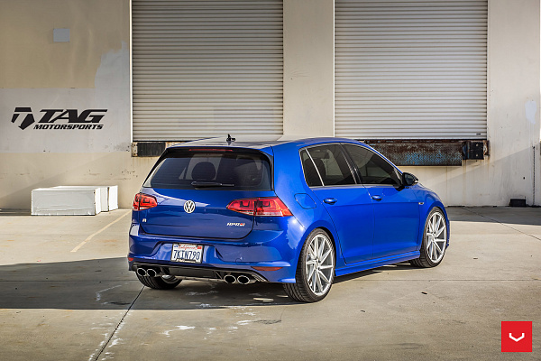 Фото дисков Vossen CVT Серебро на Volkswagen Golf VII