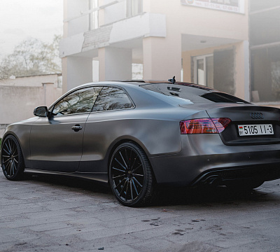 Фото дисков Vossen VFS-2 на Audi A/S/RS 5 (8T)