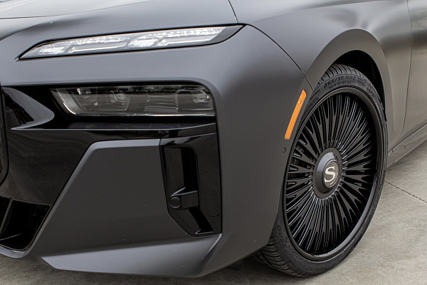 Фото дисков Savini SL10 Черный матовый на BMW 7 (G70)