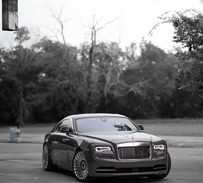 Фото дисков Brixton Forged LX07 на Rolls-Royce Wraith