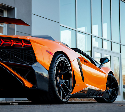 Фото дисков Strasse Wheels SM5R Deep Concave Monoblock на Lamborghini Aventador