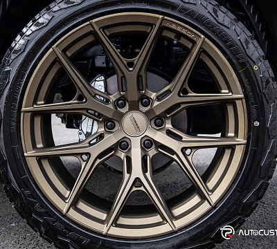 Фото дисков Vossen HF6-4 на Toyota Tacoma III