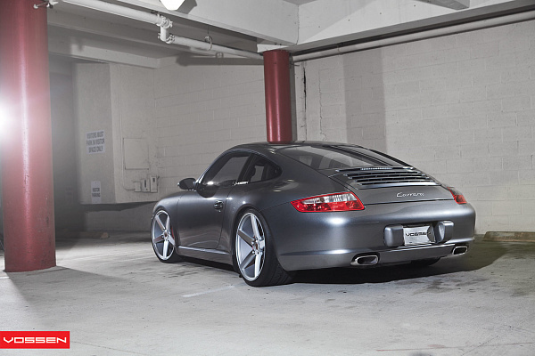 Фото дисков Vossen CV3 Серебро на Porsche 911 VI
