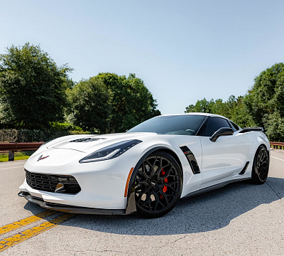 Фото дисков Vossen HF-2 на Chevrolet Corvette C7