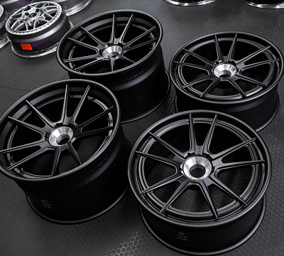 ADV.1 ADV5.2 Track Spec SL