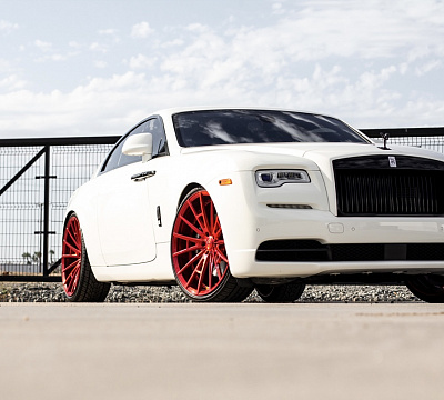 Фото дисков Savini SV75 на Rolls-Royce Wraith
