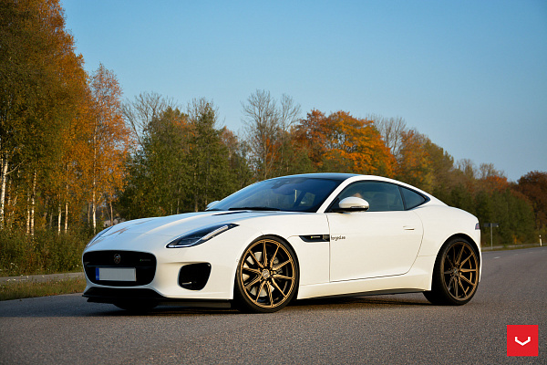 Фото дисков Vossen HF-3 Сатиновая бронза на Jaguar F-Type
