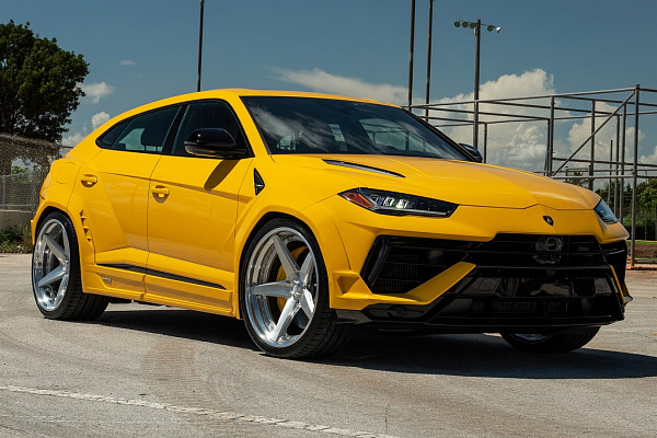 Фото дисков Anrky RS5.3 Глянцевый лак на Lamborghini Urus