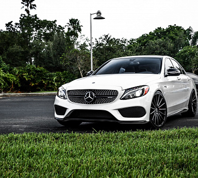 Фото дисков Vossen VFS-2 на Mercedes-Benz C-Class (W205)