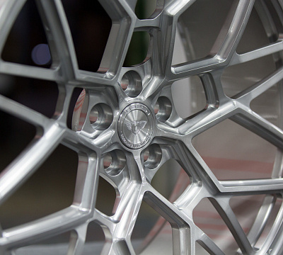 Vossen UV-1