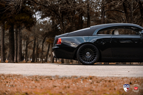 Фото дисков Vossen S17-13 Черный сатин на Rolls-Royce Wraith