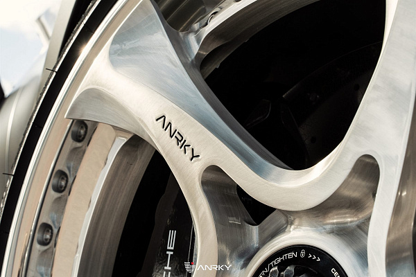 Фото дисков Anrky XR-305 Глянцевый лак на Porsche 911 VIII