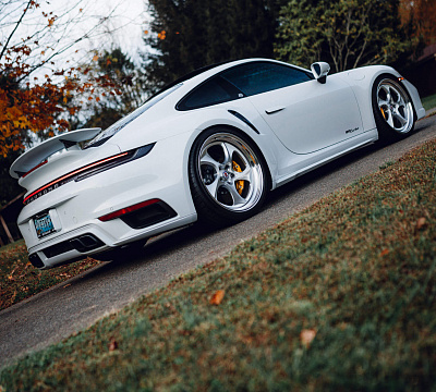 Фото дисков HRE 522 на Porsche 911 VIII