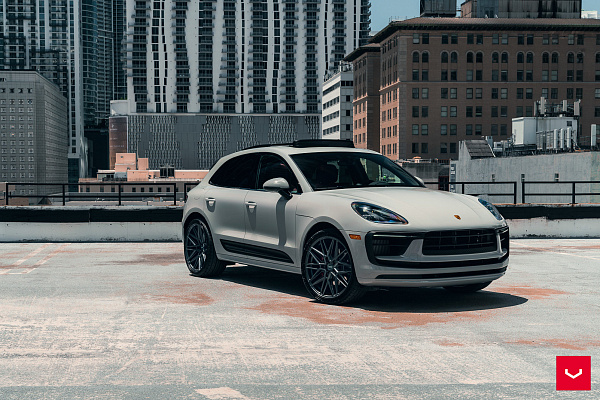 Фото дисков Vossen HF-7 Сатиновый графит на Porsche Macan I