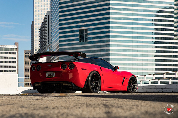 Фото дисков Vossen M-X2 Черный сатин на Chevrolet Corvette C6