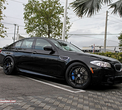 Фото дисков HRE S101 на BMW 5/M5 (F10)