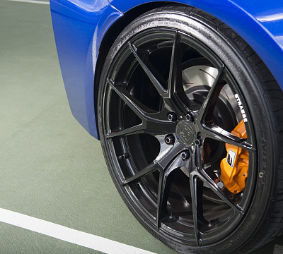 Фото дисков Strasse Wheels SM5R Deep Concave Monoblock на Lexus RC
