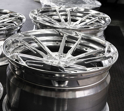 ADV.1 ADV5.3 M.V2 CS