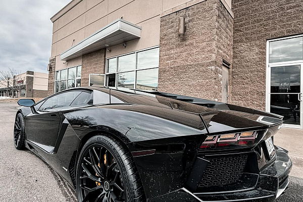 Lamborghini Aventador