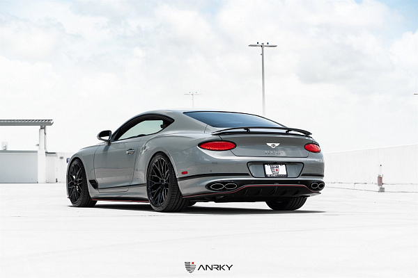 Фото дисков Anrky AN10 Черный глянец на Bentley Continental GT III